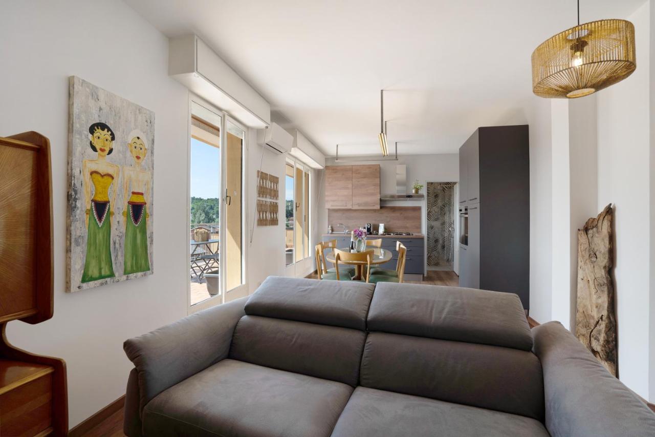 La Casa Del Riccio Apartman Arona Kültér fotó