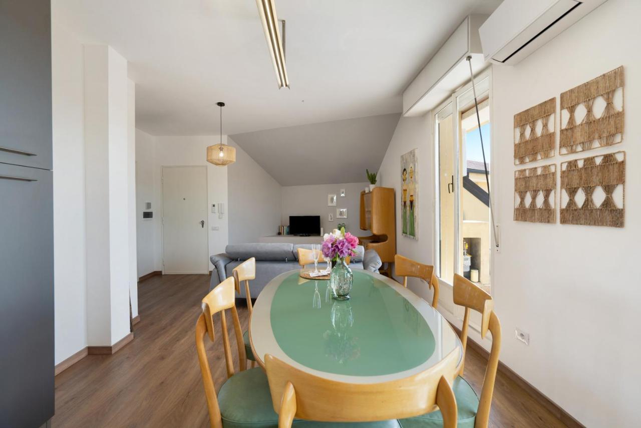 La Casa Del Riccio Apartman Arona Kültér fotó